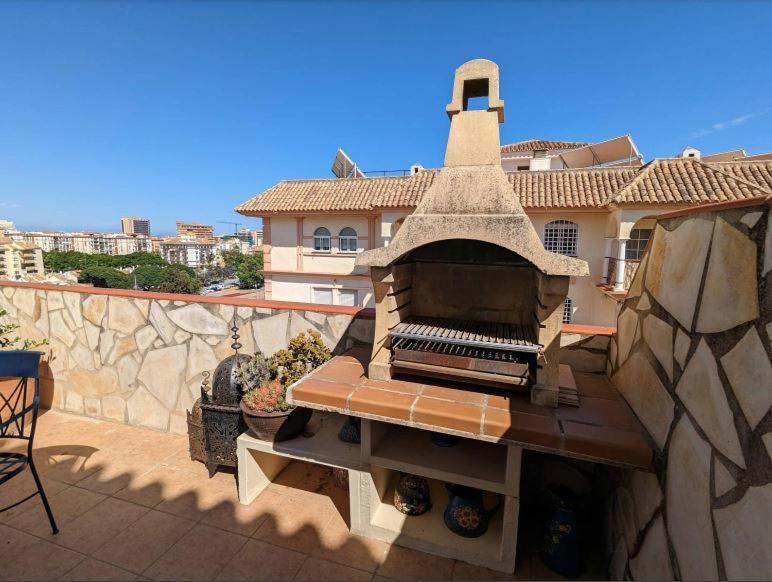 Ferienwohnung Sea View Penthouse Fuengirola Exterior foto